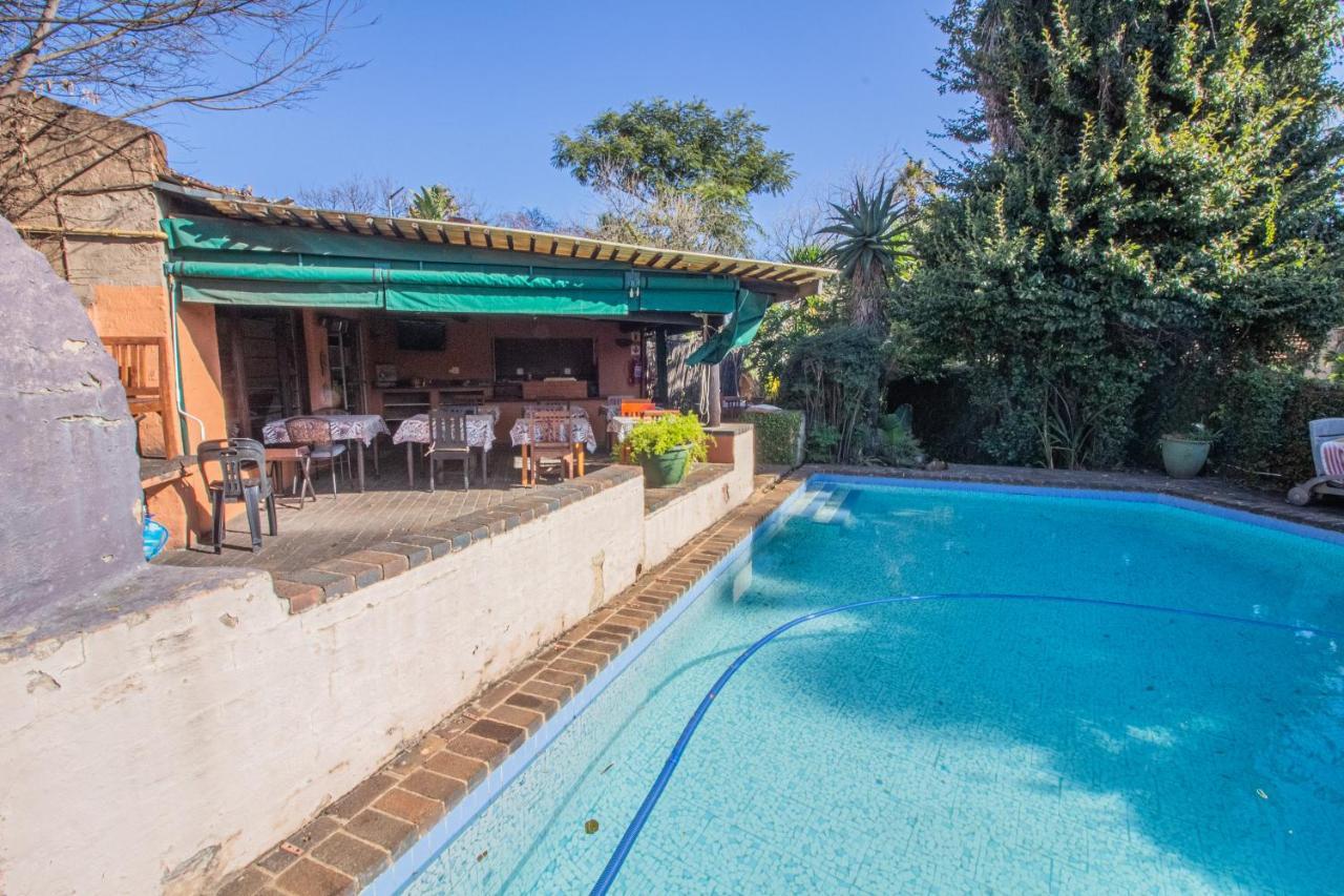 Charlie'S Spot - The Gardens Otel Johannesburg Dış mekan fotoğraf